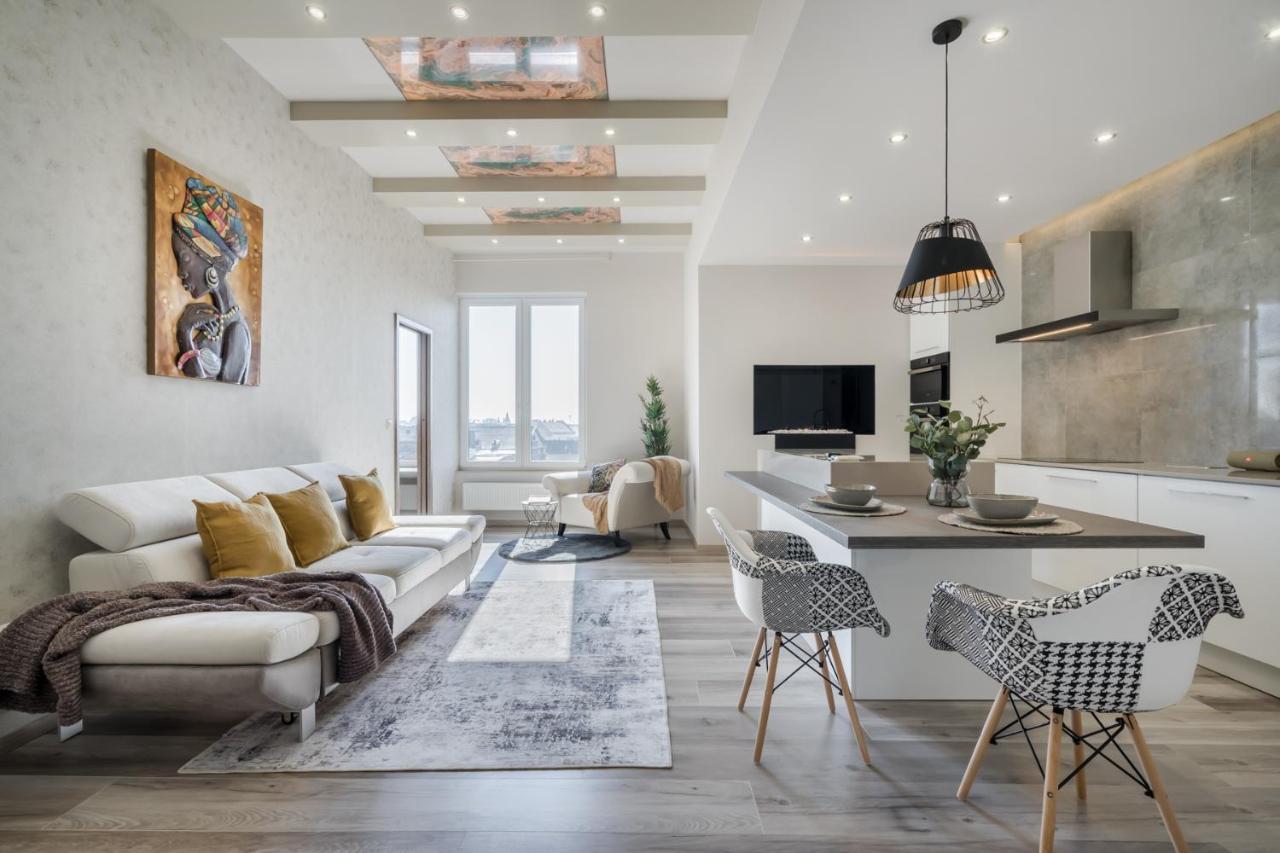 Bpr Splendid Rooftop With A/c Apartman *